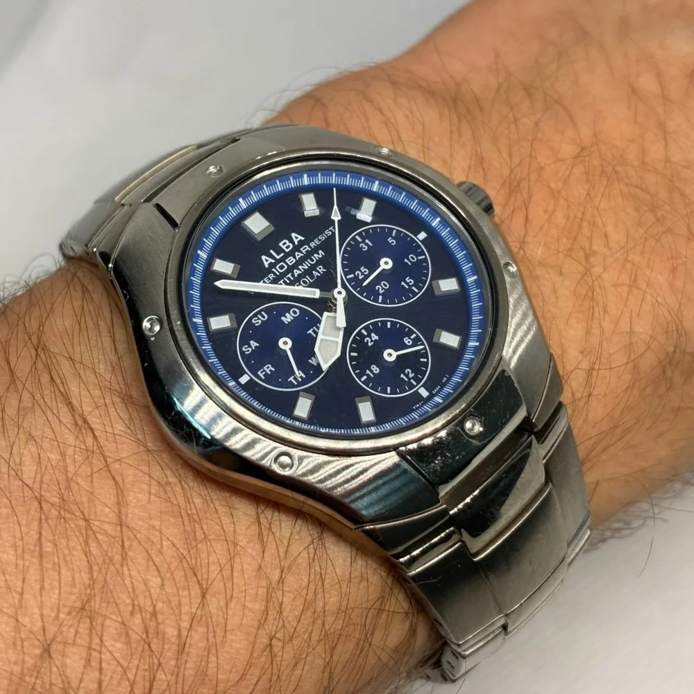 Vintage Seiko Alba Titanium Solar V14J-0AA0 Men Watch Blue Day Date Sport-READ!!